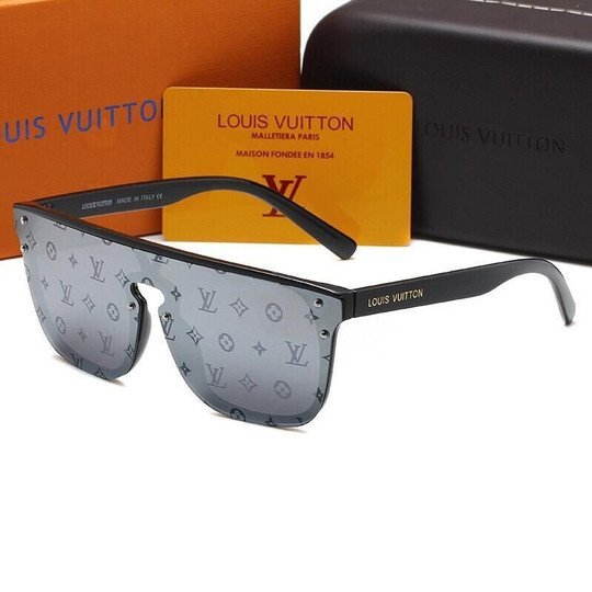 LV – Cool Neutral Sunglasses